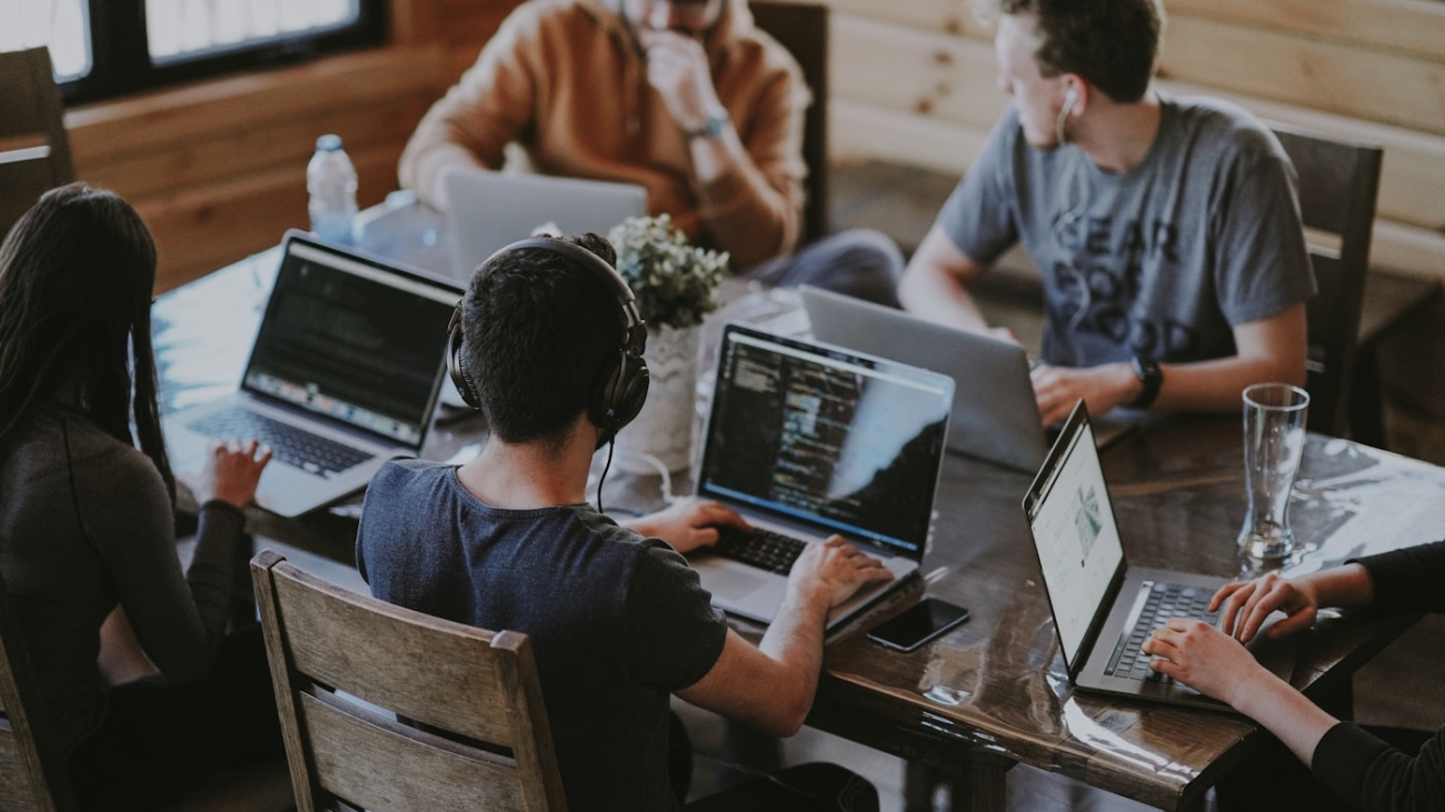 Top 10 digital marketing companies in Delhi NCR – agency team comparison 2026