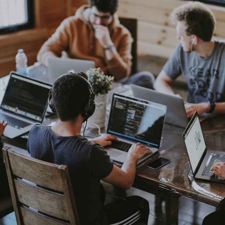 Top 10 digital marketing companies in Delhi NCR – agency team comparison 2026